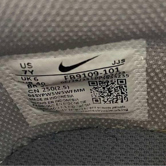 Women Size 8.5 Nike Dunk Low Retro SE White Light Carbon Grey Platinum - Picture 7 of 7